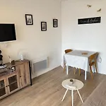Appartement T2 Plain Pied Avec Terrasse Et Parking 50m Secteur Barcares Village