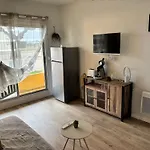Appartement T2 Plain Pied Avec Terrasse Et Parking 50m Secteur Barcares Village *