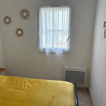 Lägenhet T2 cosy avec terrasse et parking en RDC 50m mer Barcares village *